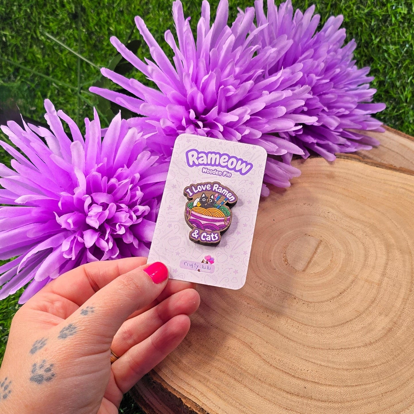I Love Ramen & Cats Cat in Ramen Bowl Eco-Friendly Wooden Pin – Cute & Sustainable Kawaii Accessory