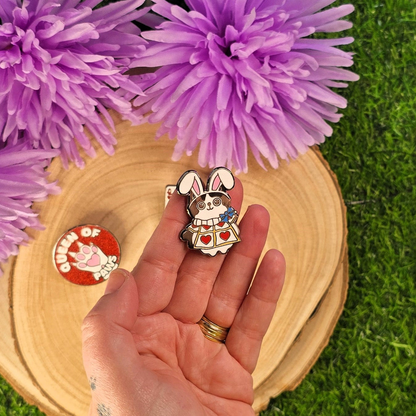 Queen of Paws Alice in Wonderland Enamel Pins – B-Grade - Cat Wonderland Collection - Cute Collectable Pin Set - 4cm to 4.5cm Tall
