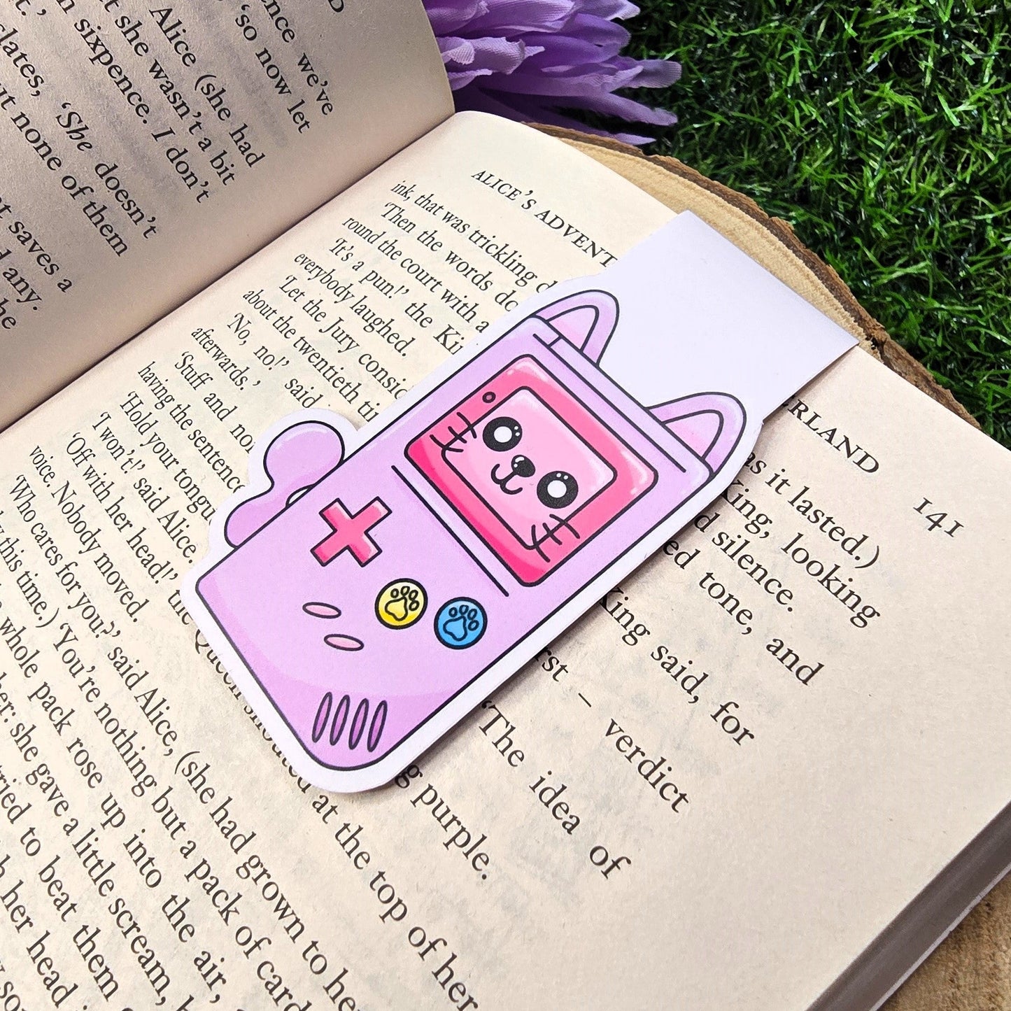 Retro Gamer Cat Themed Magnetic Bookmark